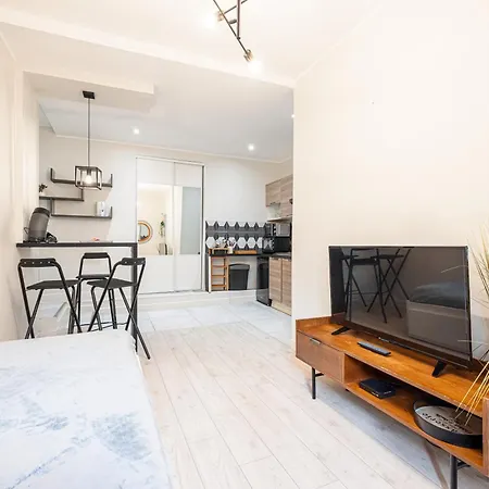 Le Grand Jean - Pres Gare Et Tram - Supermarches - Wifi - 3 Person Apartment *