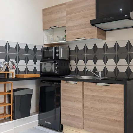 Le Grand Jean - Pres Gare Et Tram - Supermarches - Wifi - 3 Person Appartement Nice